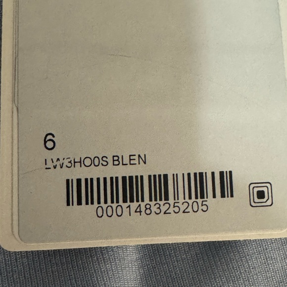 LULULEMON Lululemon Twist-Back Soft Ribbed Short-Sleeve Top in BLUE LINEN - Picture 14 of 14